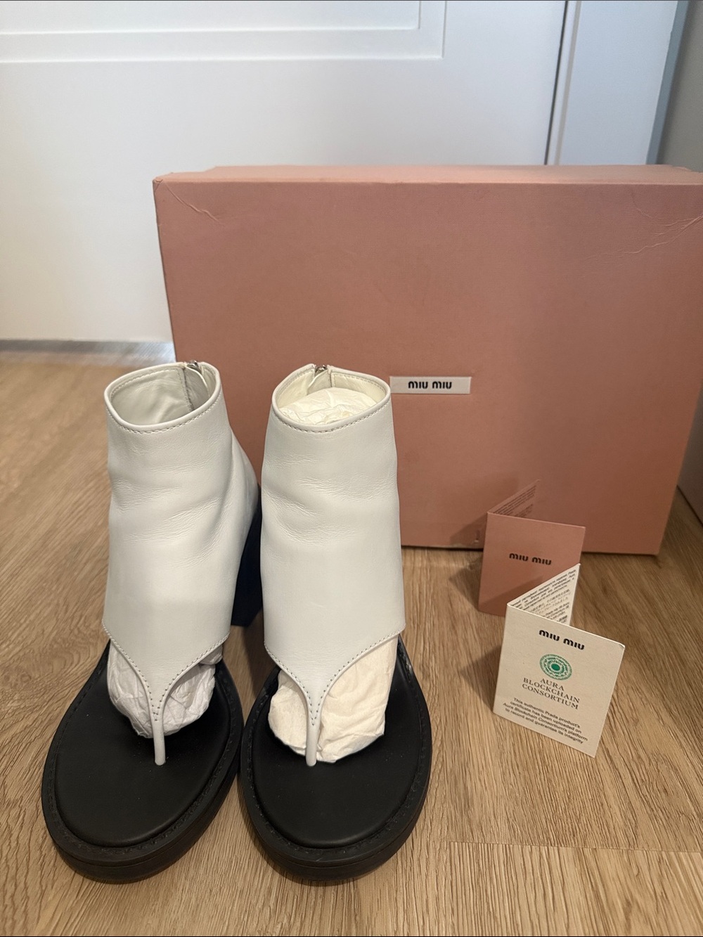 Miu Miu White Leather Thong Ankle  Boot Sandals/Booties IT 37 US 7 RUNWAY